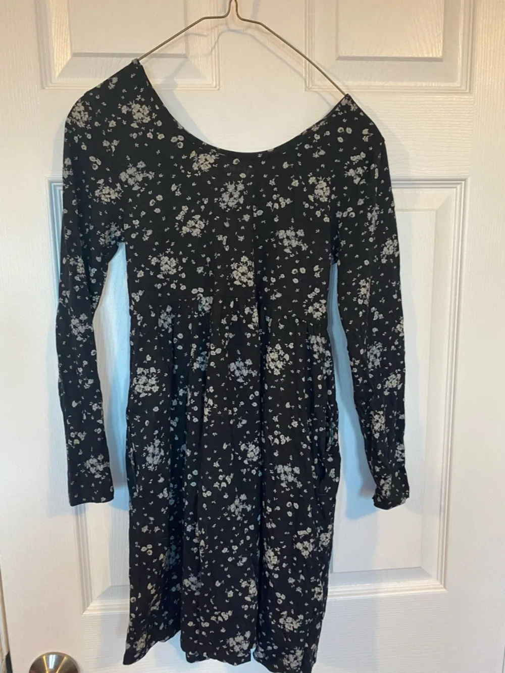 Old Navy Girls Large 10-12 Black Floral Long Sleeve Fit & Flare Dress - Picture 6 of 6